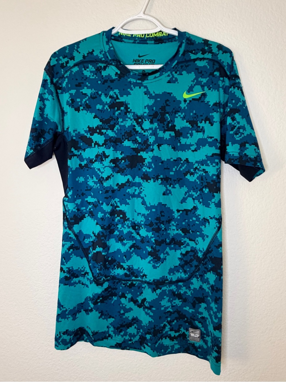 Nike Pro Combat Dri-FIT Compression Shirt Men’s XL Teal Camo
